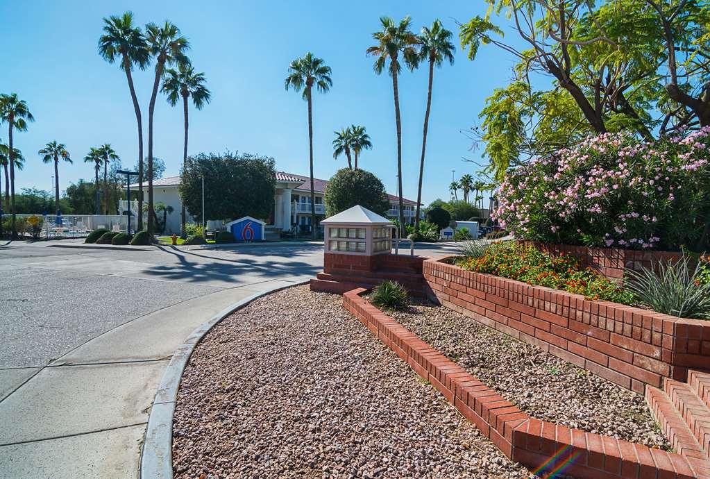Motel 6 Chandler Prado del Sol Екстер'єр фото