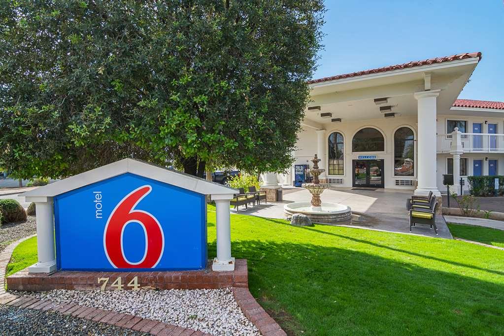 Motel 6 Chandler Prado del Sol Екстер'єр фото